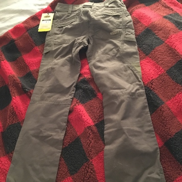keen flint pants